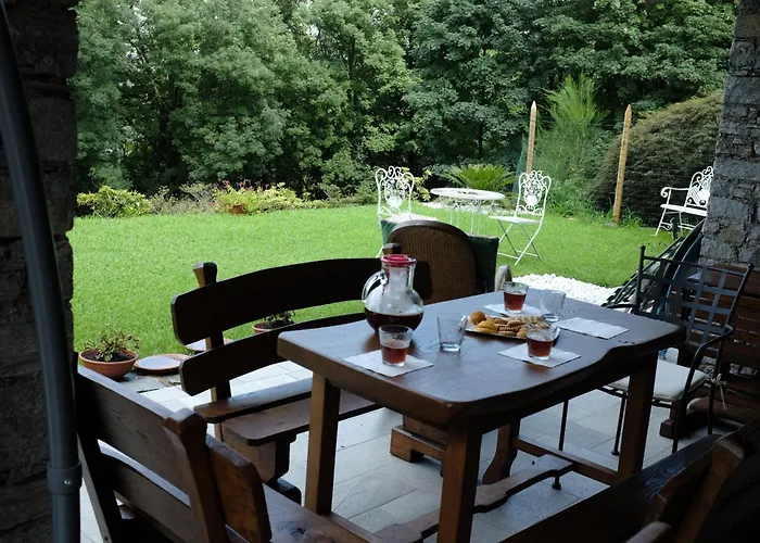 مزرعة للإقامة Nel Giardino Di Dafne